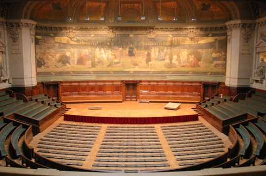 08-gd_amphi_central