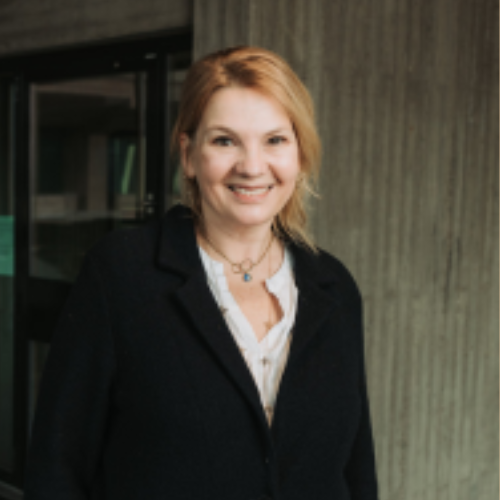 Eveline Crone